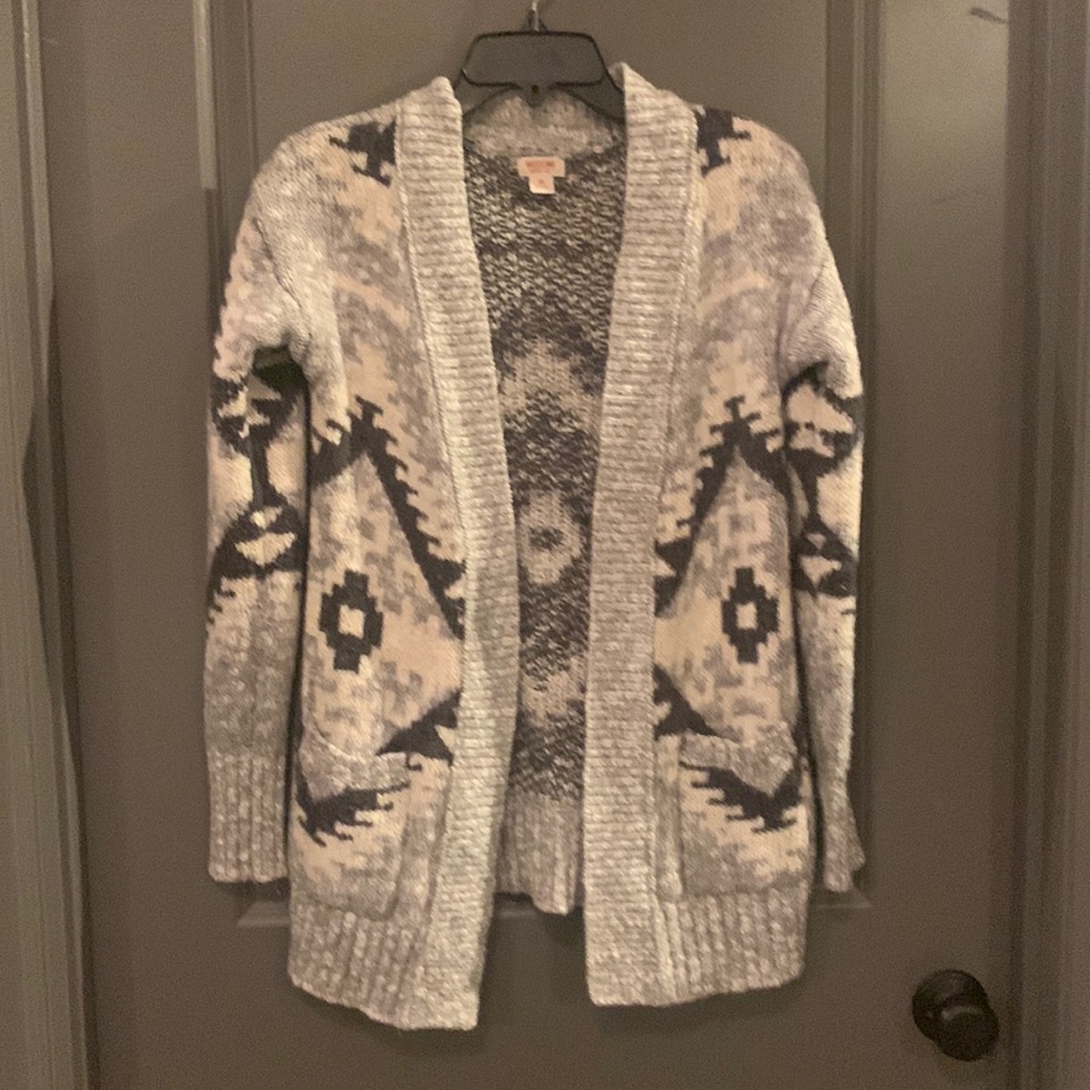 Mossimo sz XS cardigan sweater